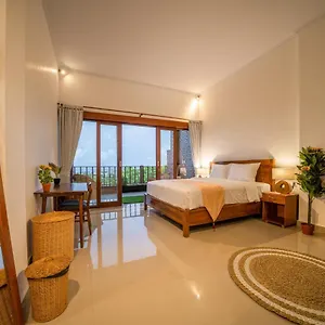 Dreamland View Hotel