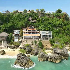 ゲストハウス Impossible Cliff House, ウルワツ